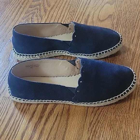 Talbots indigo blue scallop espadrilles - Picture 2 of 4